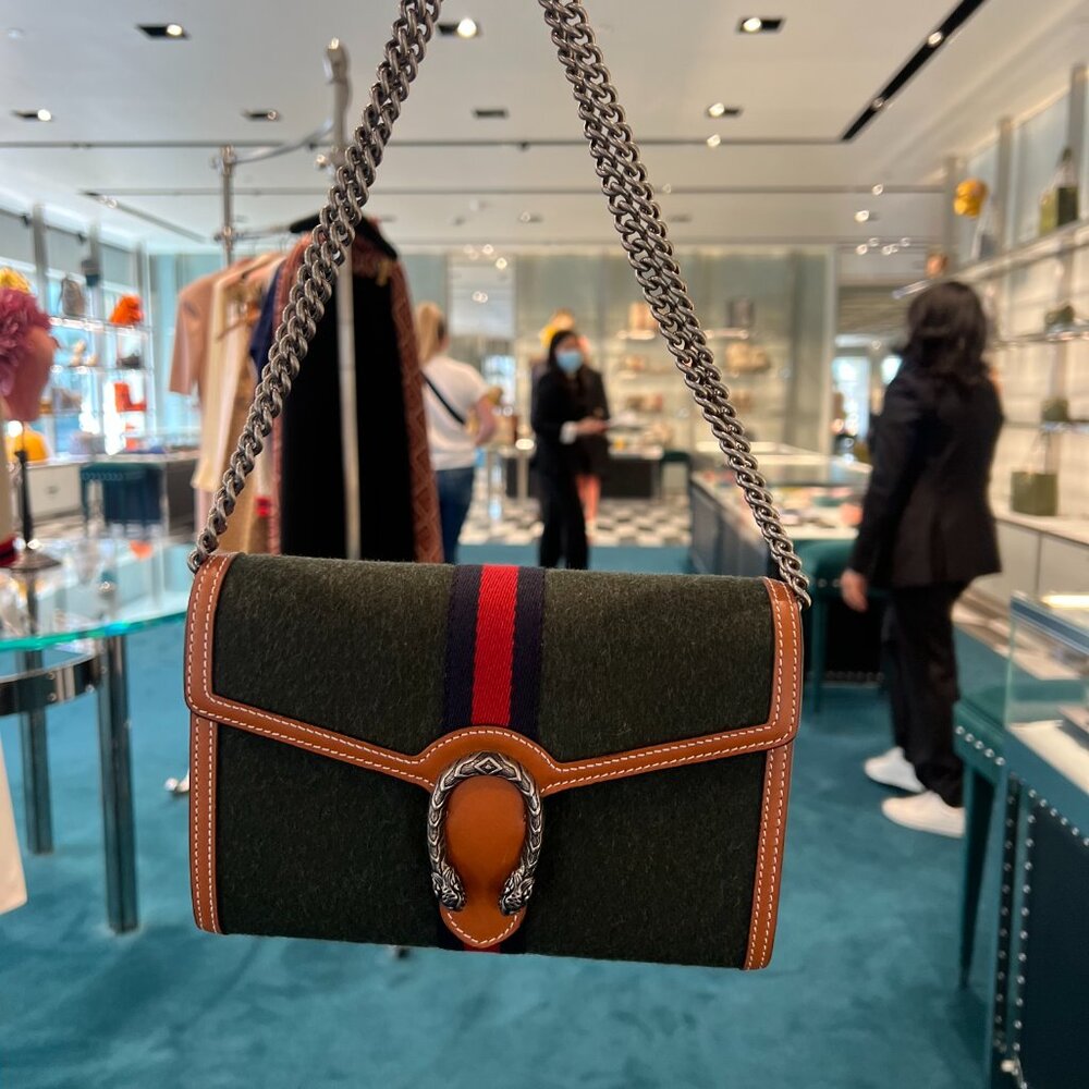 Gucci Dionysis Wallet on Chain - Picture 2 of 8
